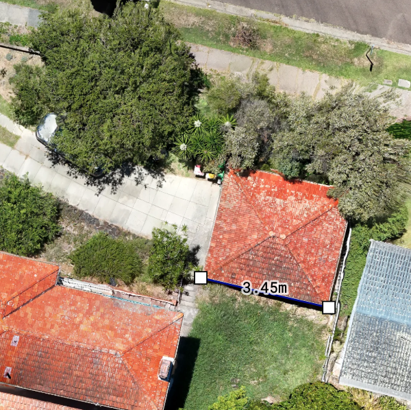 Image 2: Calibration points are moved to the target positions.