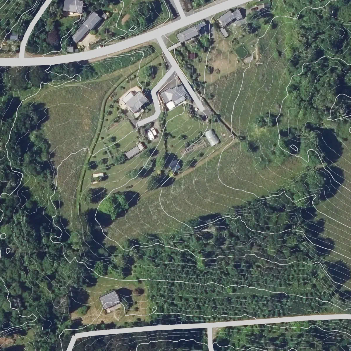 France: Aerial Imagery from IGN - BD ORTHO® (Licence Ouverte).